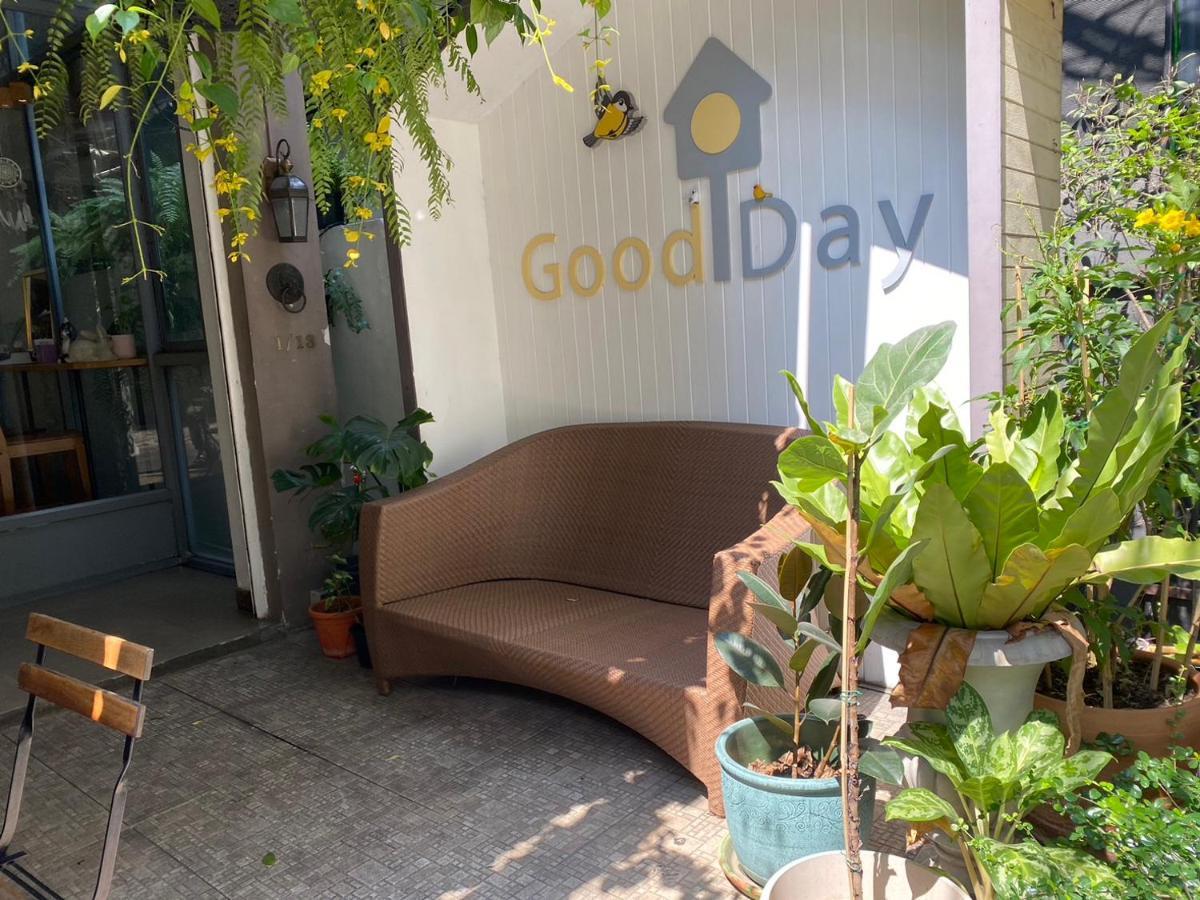 Good Day Hostel Bangkok Buitenkant foto