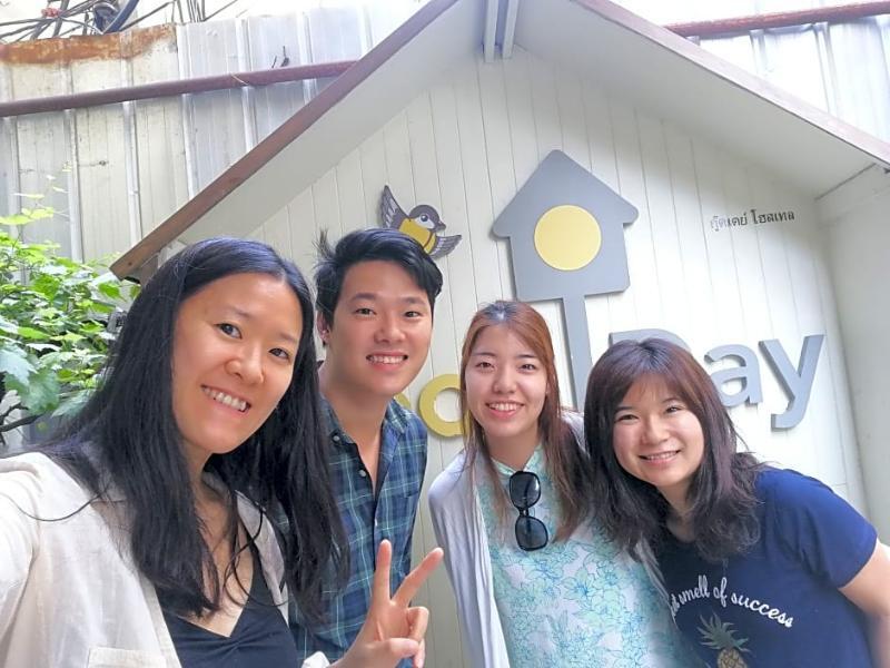 Good Day Hostel Bangkok Buitenkant foto